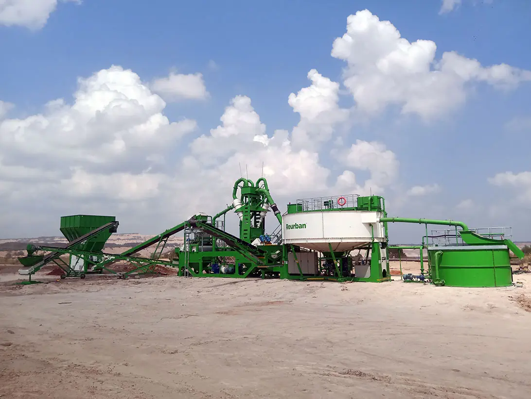 Construction & Demolition Waste Recycling Plants: photo 1