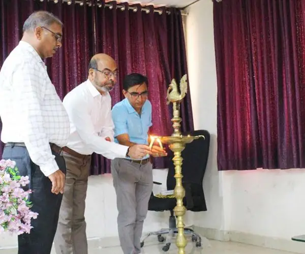 CFlo attends a National Conference at SVNIT Surat