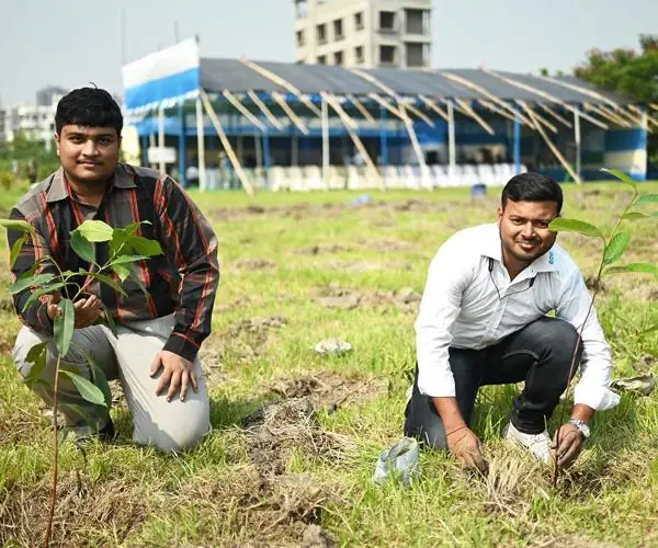 CFlo recently undertook a mass tree plantation drive