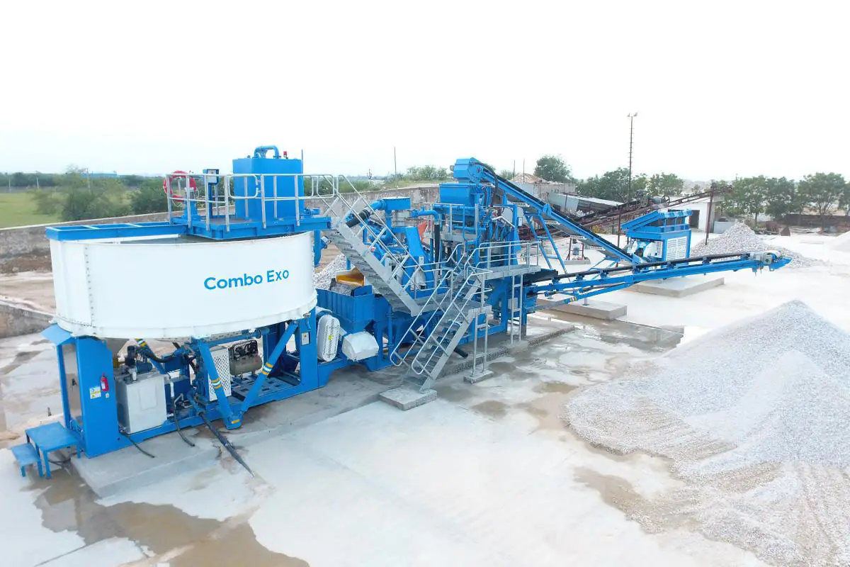 Our pioneering Quartz Washing plant installed in Rajasthan