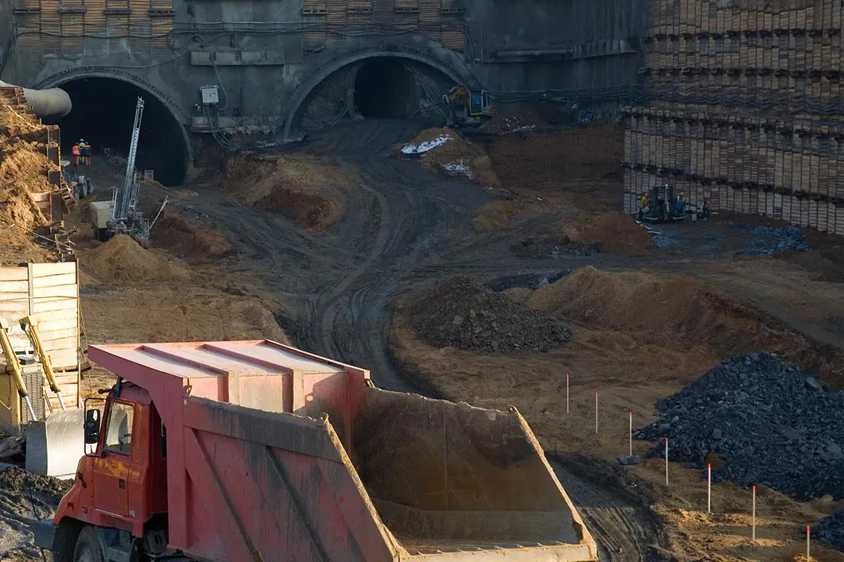 Recovery & recycling of excavated tunnel waste