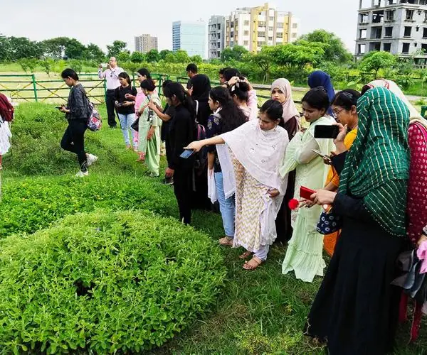 CFlo organized engaging activities for SHM members