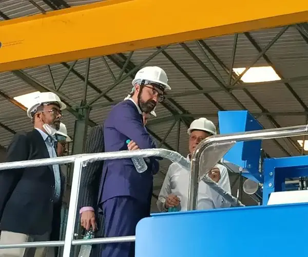 Senior UK Diplomats visit our Manufacturing Facility