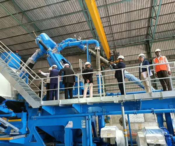 Senior UK Diplomats visit our Manufacturing Facility