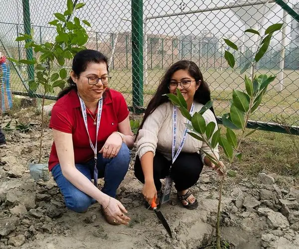 CFlo's CSR Wing takes an initiative for Zero Carbon Emission