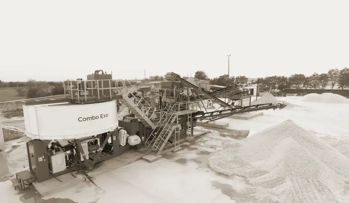 Quartz washing plant at Balaji Quartz, Rajasthan